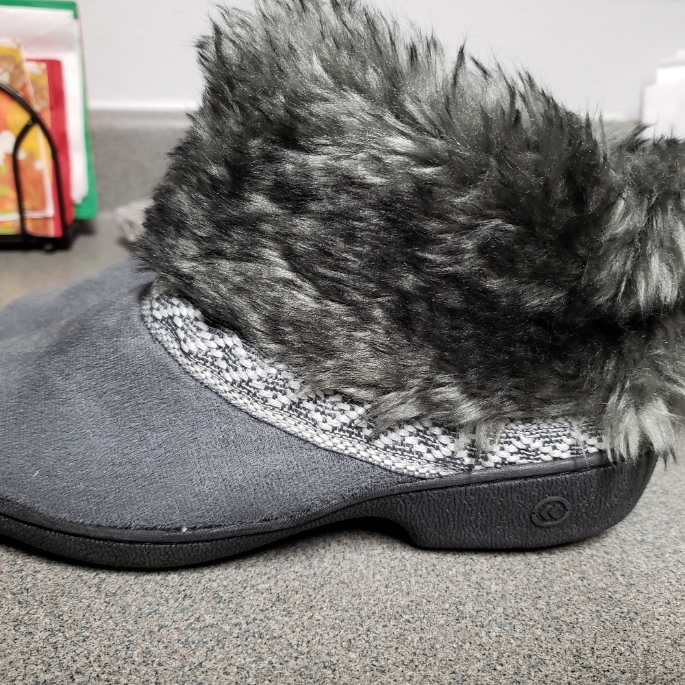 Women's Isotoner Slippers